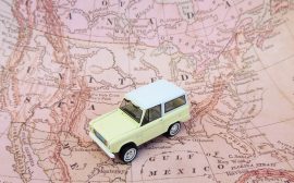 Départ à l'étranger : pourquoi louer un véhicule ?