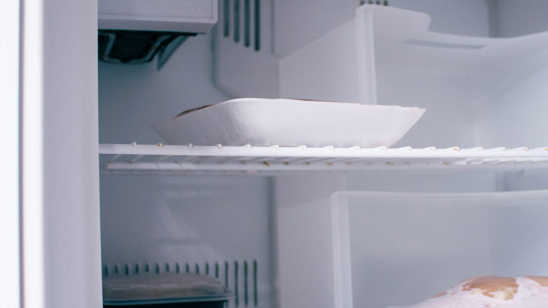 Congélateur armoire ou coffre : lequel consomme le moins ?