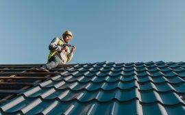 Couvreur zingueur à Dijon : des compétences au service de votre toiture !