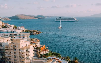 Le forfait boisson en croisière, un service indispensable ?