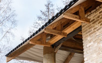 Les signes qui indiquent la présence de mérule dans un logement