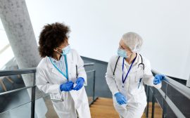 Pourquoi le bionettoyage est essentiel en Ehpad ?